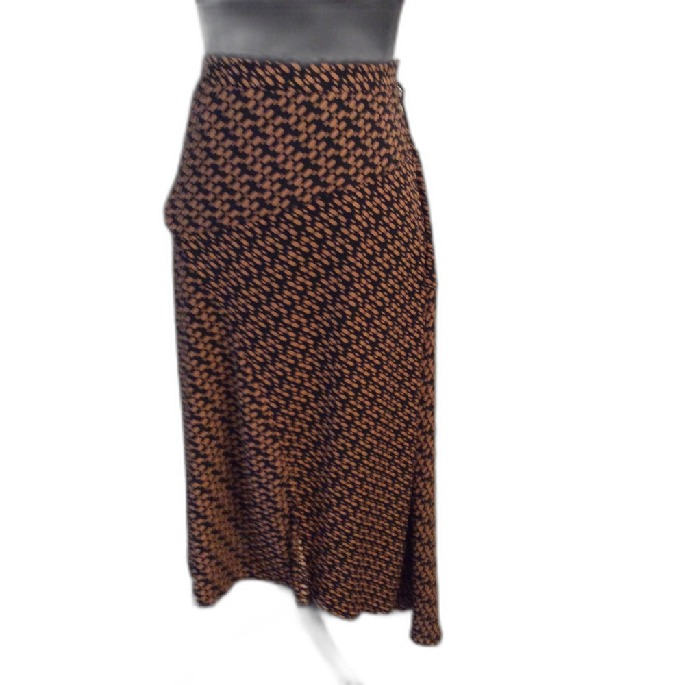 New NWT (99.00) Plus size 3X Pieced Hi Low Skirt Halogen